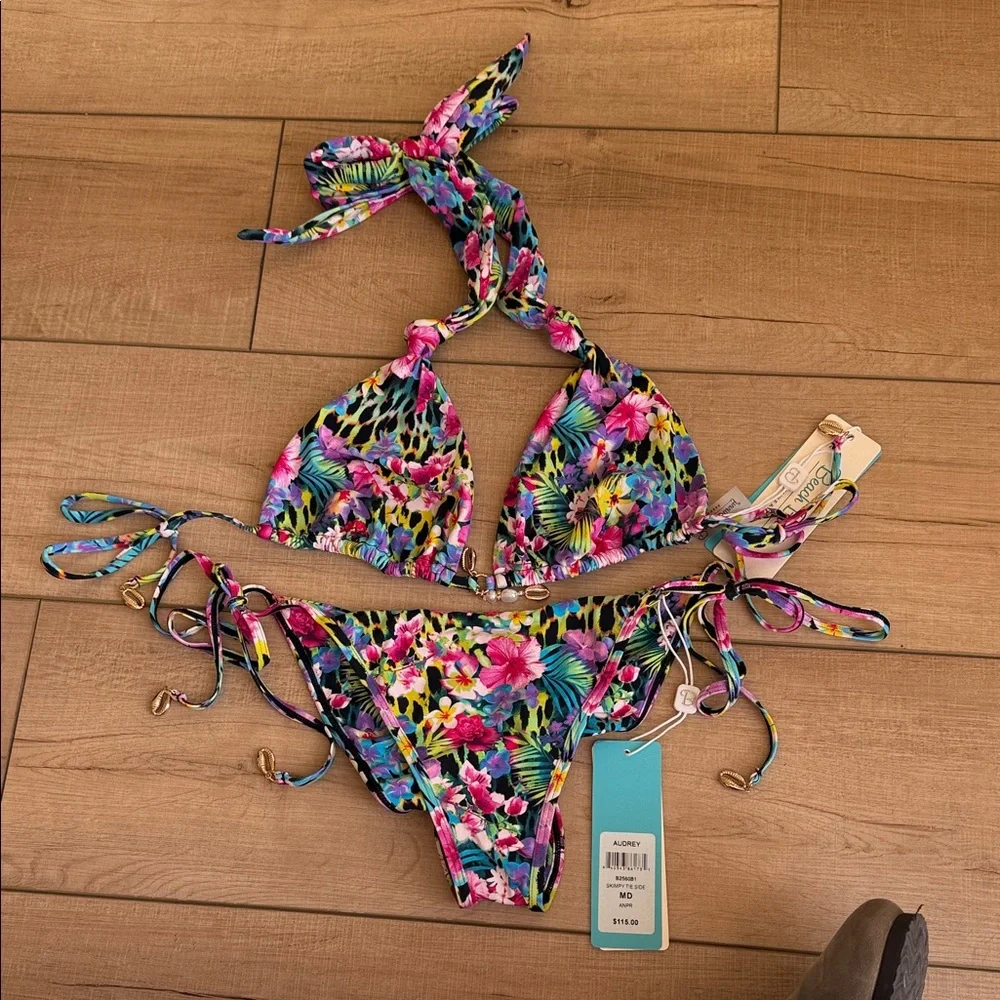 Beach Bunny Floral Bikini Set - Picture 1 of 4